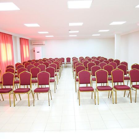 Hotel La Rose Blanche أبيدجان المظهر الخارجي الصورة