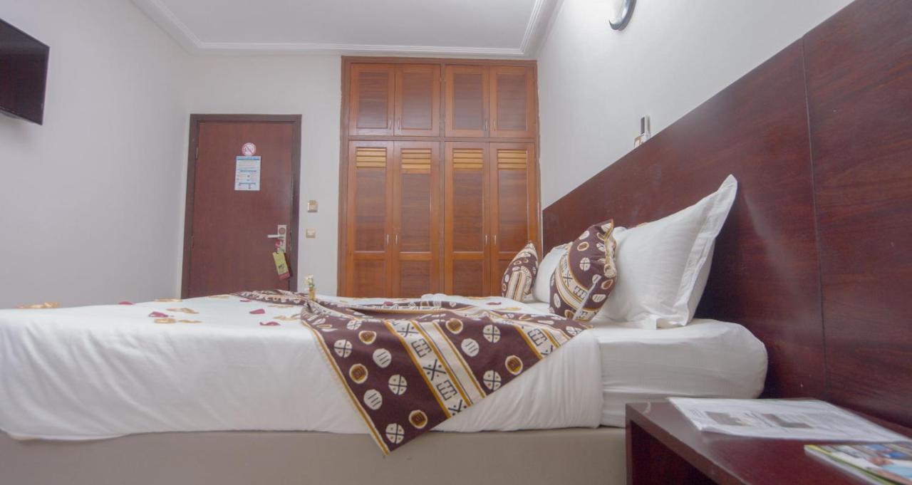 Hotel La Rose Blanche أبيدجان المظهر الخارجي الصورة