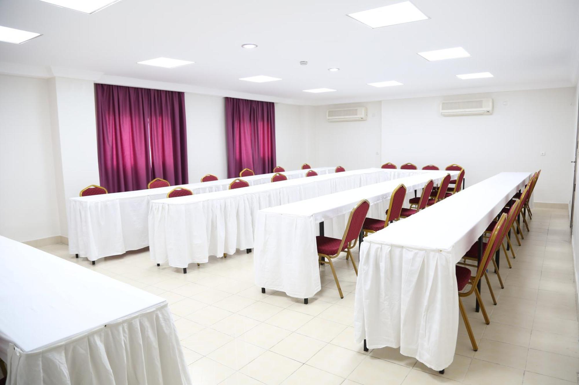 Hotel La Rose Blanche أبيدجان المظهر الخارجي الصورة