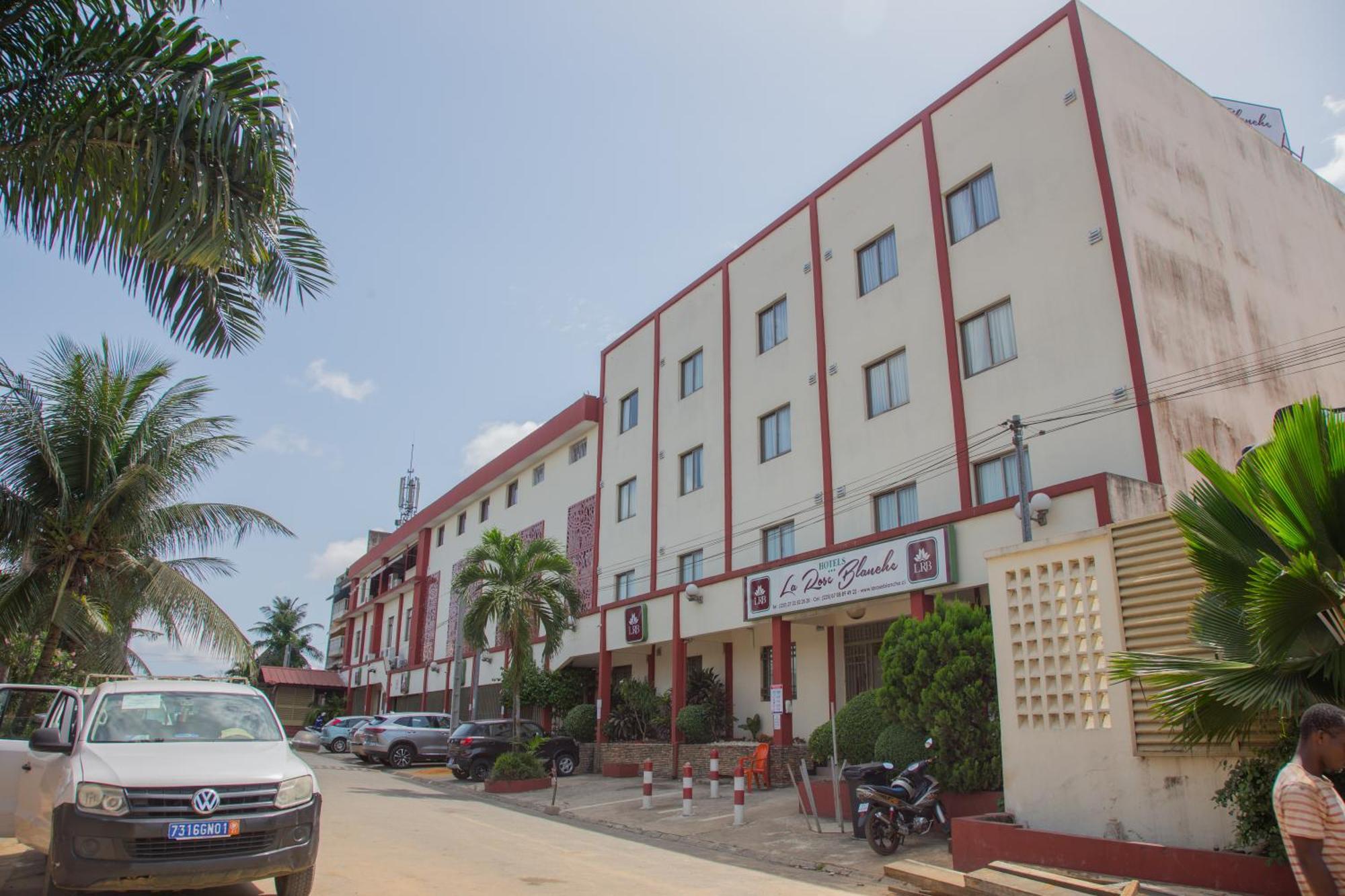 Hotel La Rose Blanche أبيدجان المظهر الخارجي الصورة